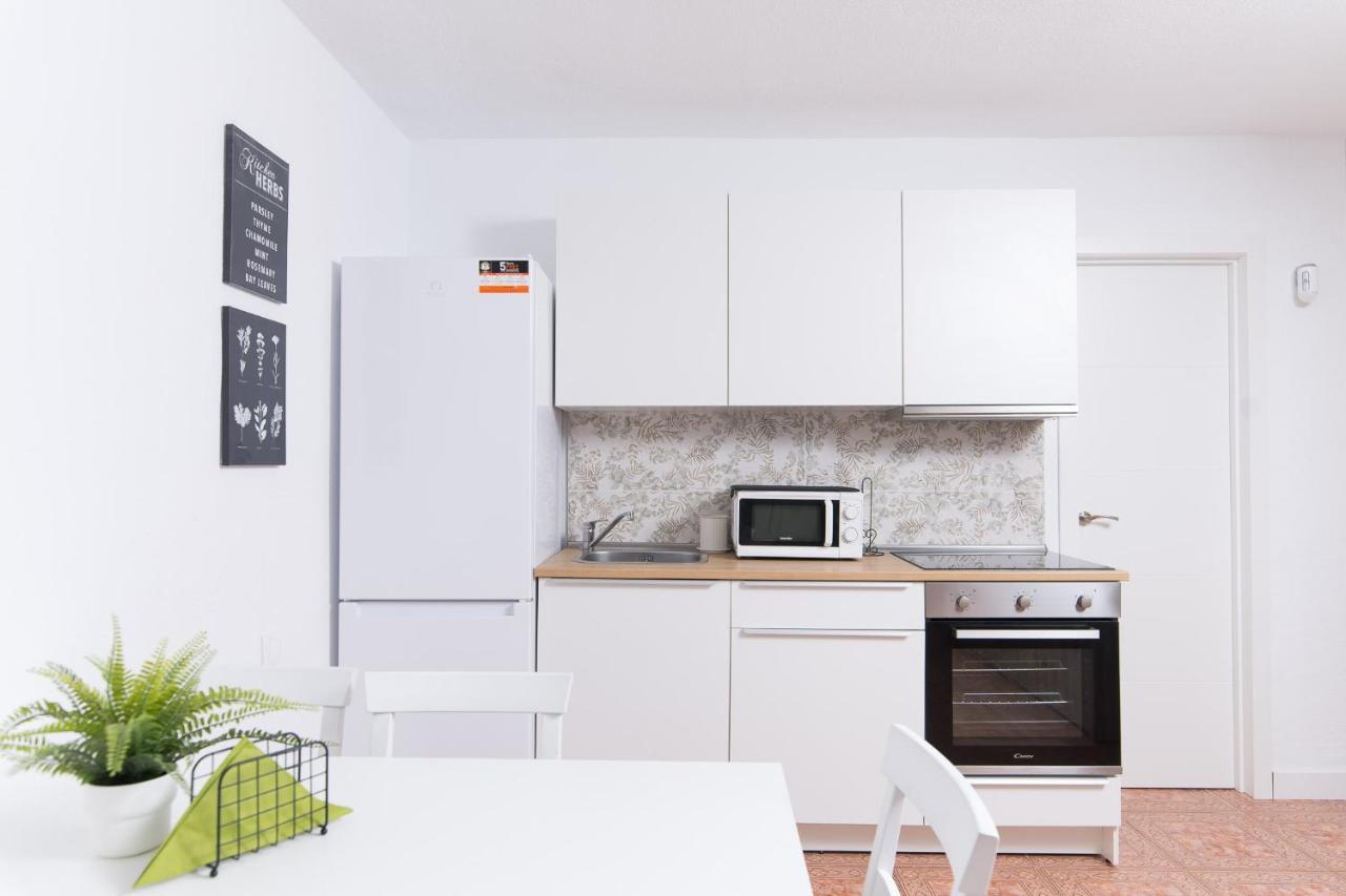Sea View, Newly Renovated, 2 Bedrooms Apartment In Costa Adeje Екстериор снимка