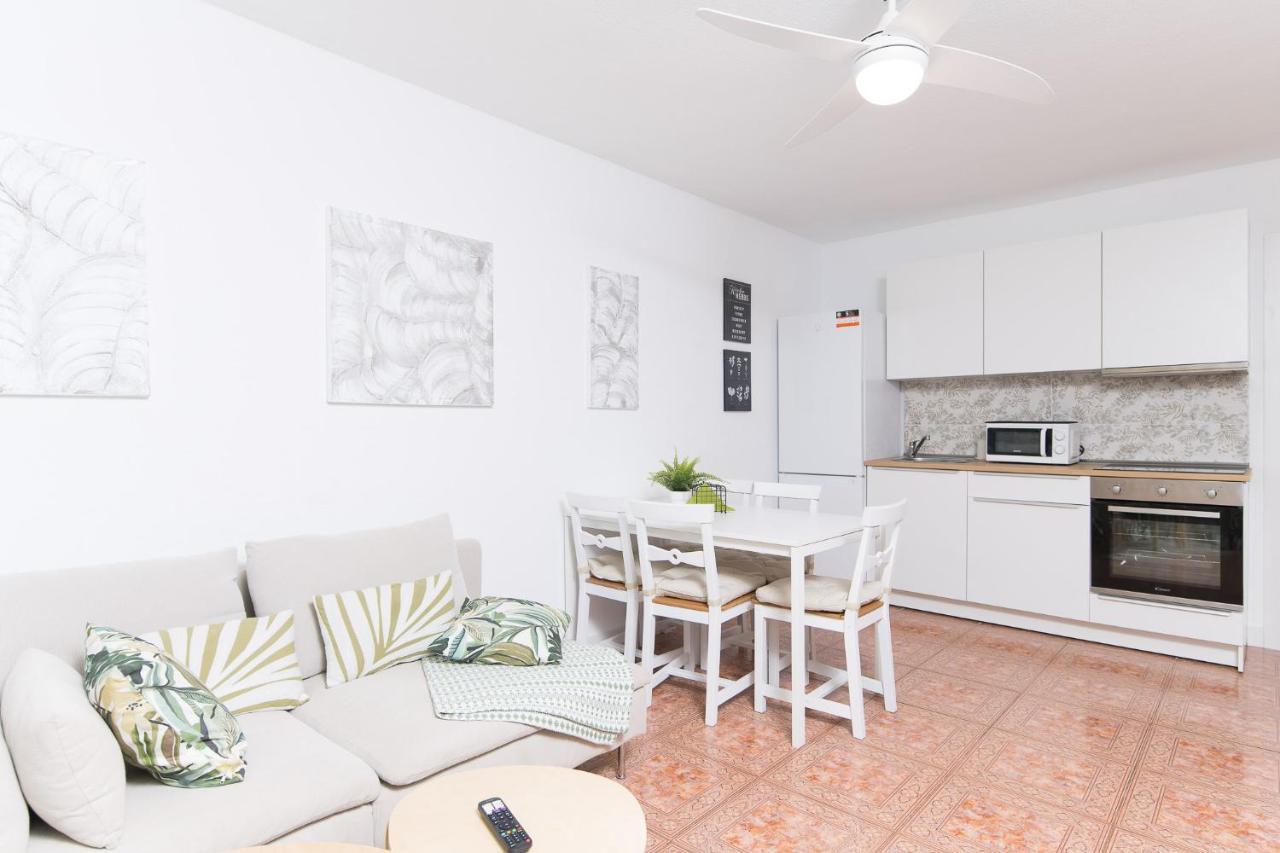 Sea View, Newly Renovated, 2 Bedrooms Apartment In Costa Adeje Екстериор снимка